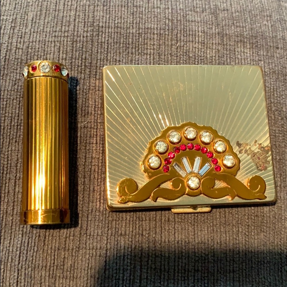 Vintage Richard Hudnut mirror and lipstick set.